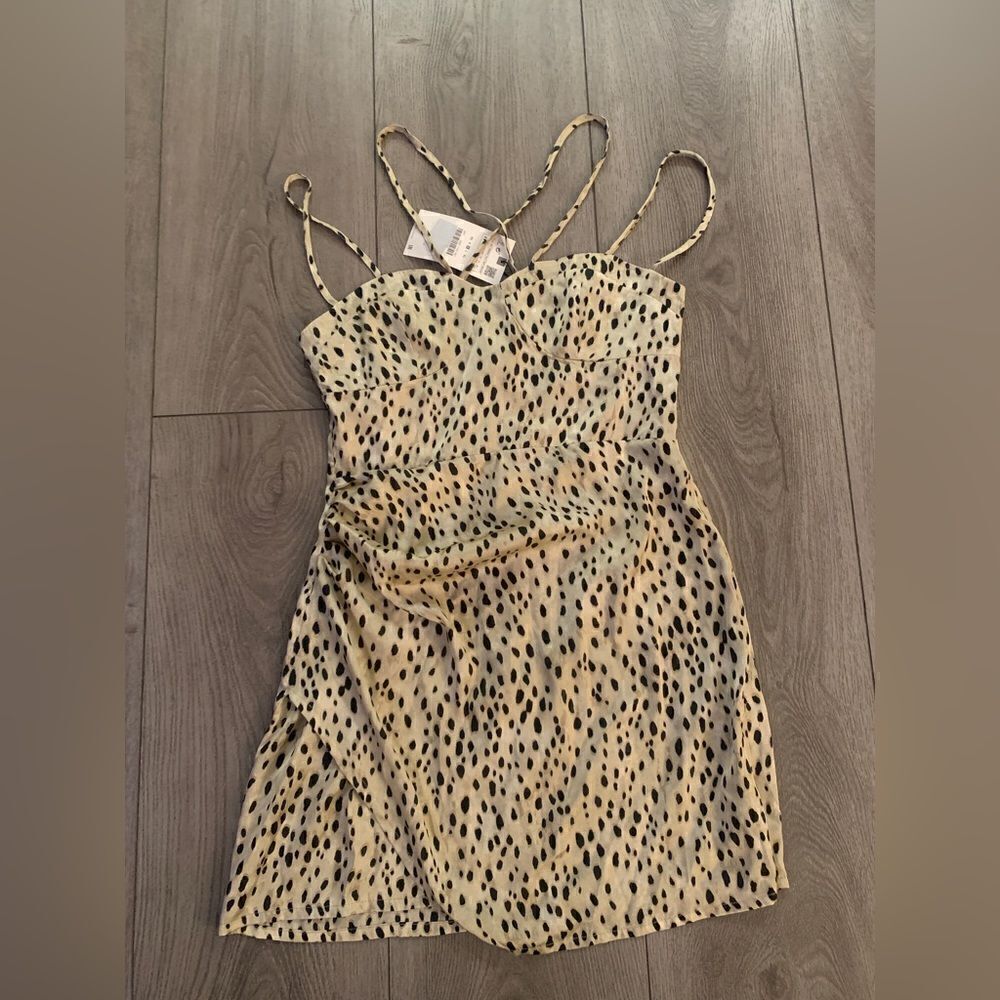Zara beautiful dress perfect for a holiday party, size M